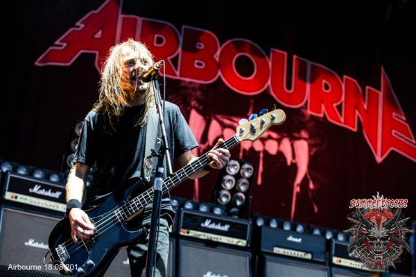 20.30 (MS) AIRBOURNE