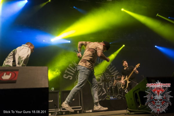 20.30 (TS) STICK TO YOUR GUNS