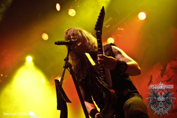 00.30 (PS) SATYRICON
