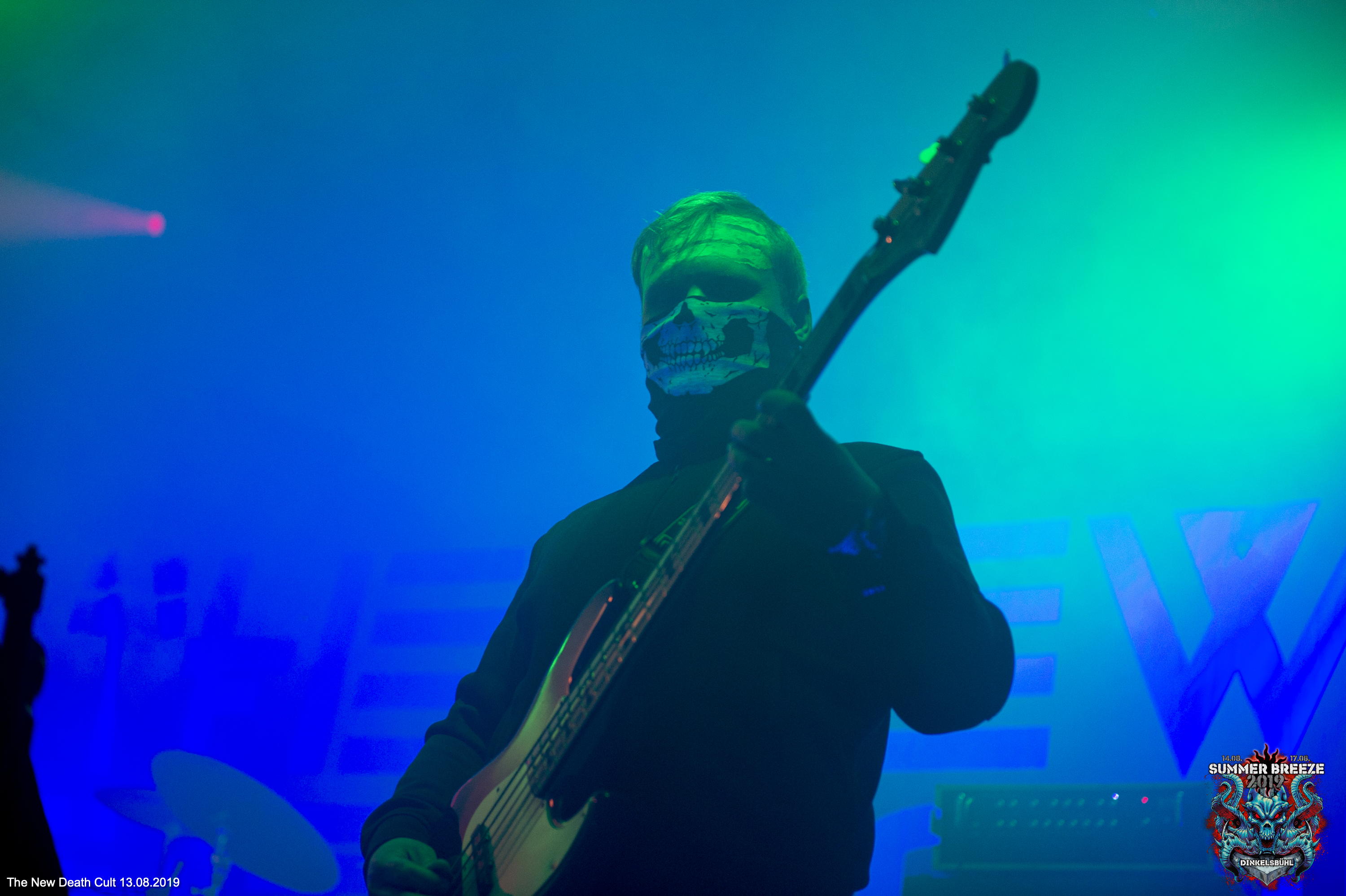 me permito haceros una recomendación: The New Death Cult TheNewDeathCult_PK_20190813_026