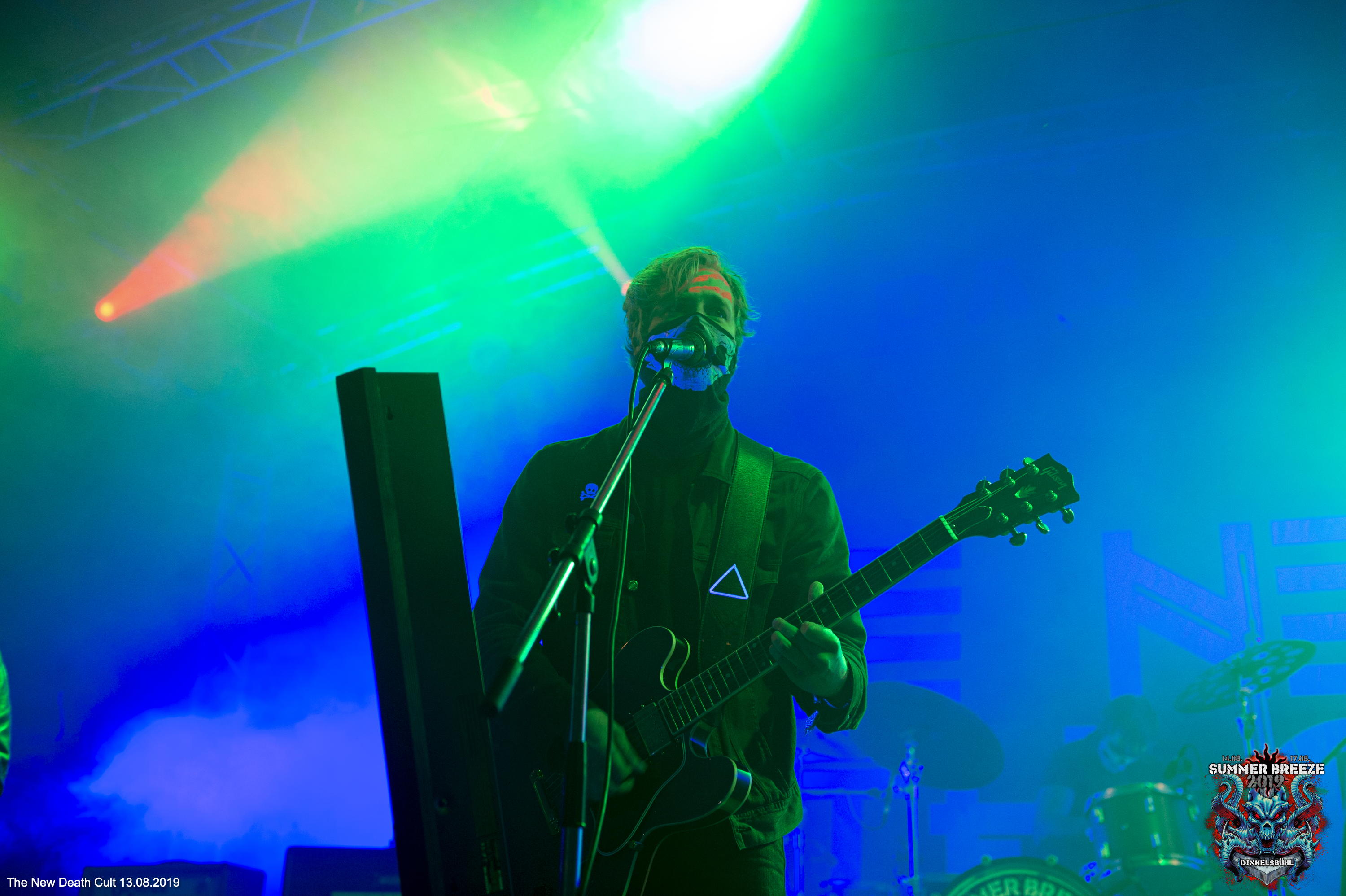 me permito haceros una recomendación: The New Death Cult TheNewDeathCult_PK_20190813_034