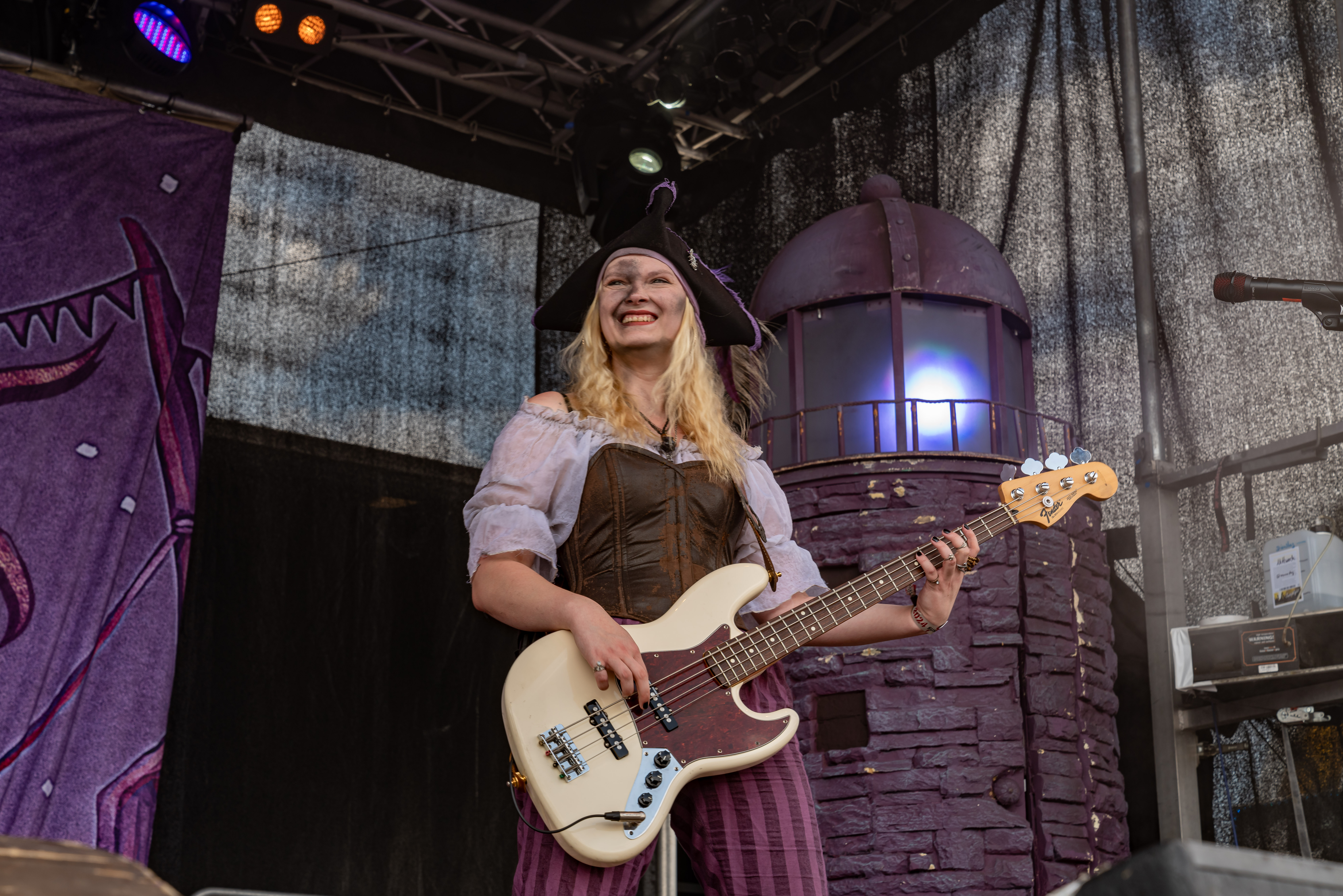 Mr. Hurley und die Pulveraffen 16.08.2024