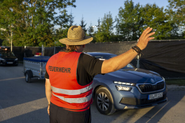Impression der Besuchenden beim Summer Breeze 2025 bei der Anreise
