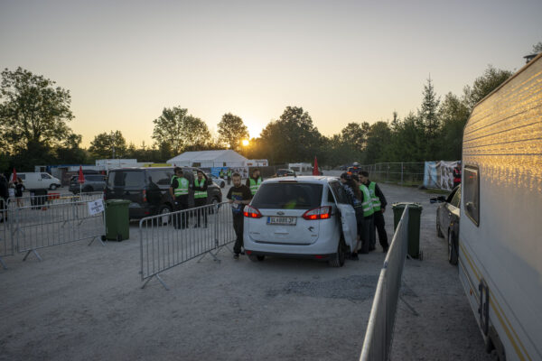 Impression der Besuchenden beim Summer Breeze 2025 bei der Anreise