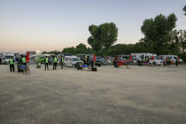 Impression der Besuchenden beim Summer Breeze 2025 bei der Anreise