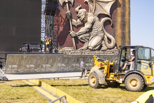 Impression des Aufbaus beim Summer Breeze 2025