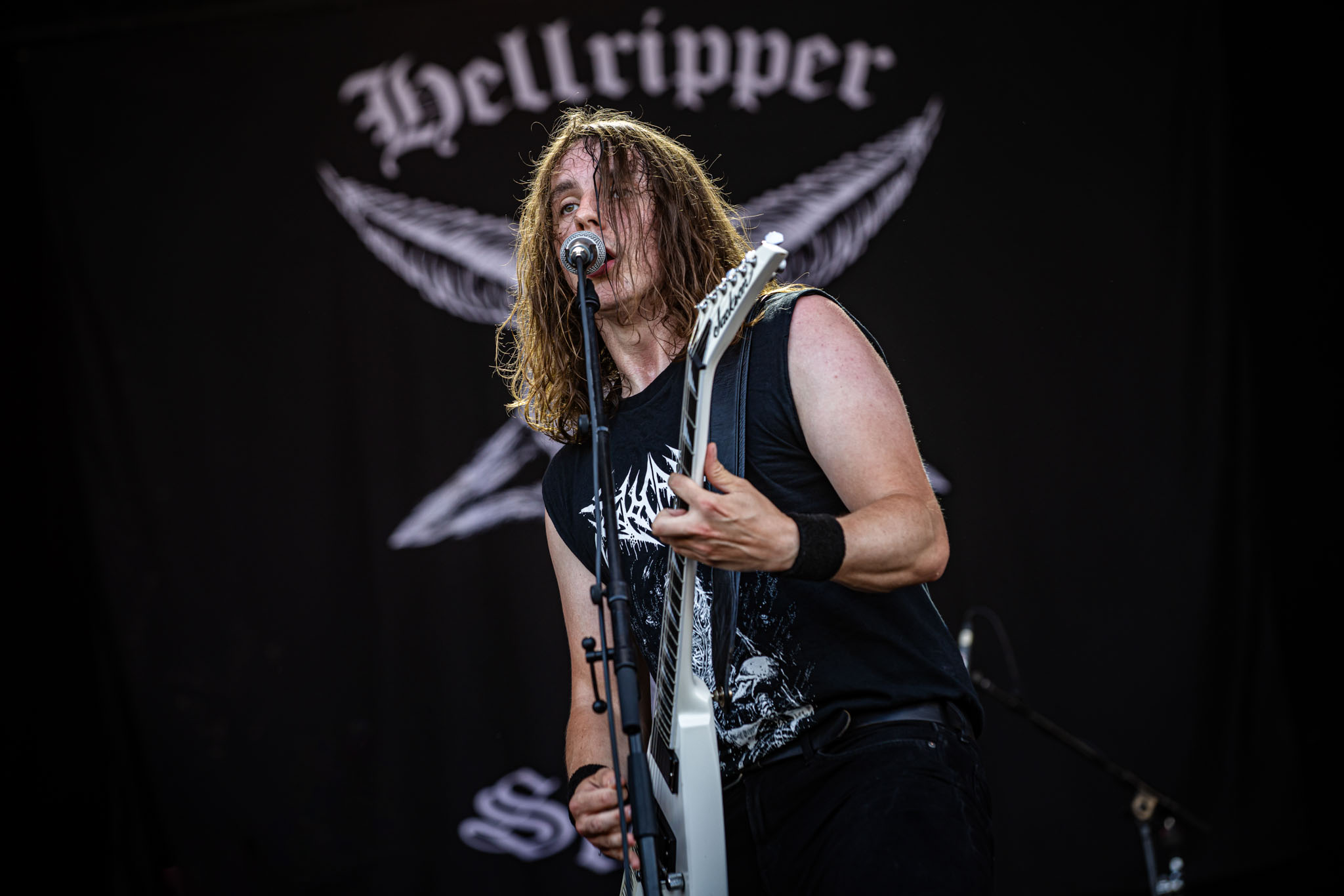Bild vom Liveauftritt der Band Hellripper beim Summer Breeze 2025