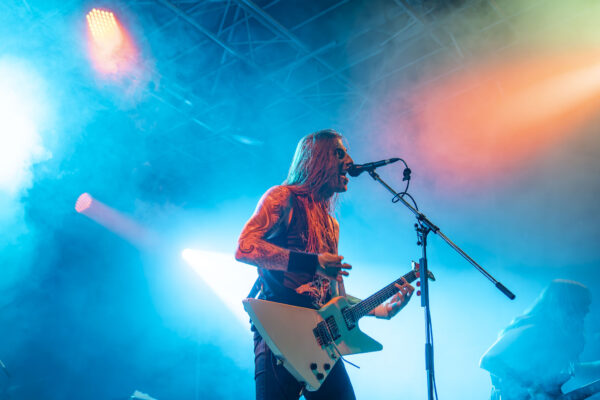 ild vom Liveauftritt der Band Space Chaser beim Summer Breeze 2025