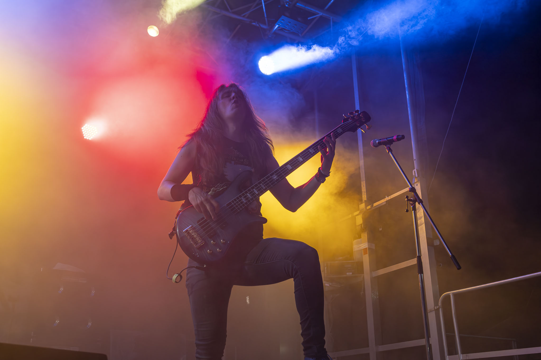 ild vom Liveauftritt der Band Space Chaser beim Summer Breeze 2025