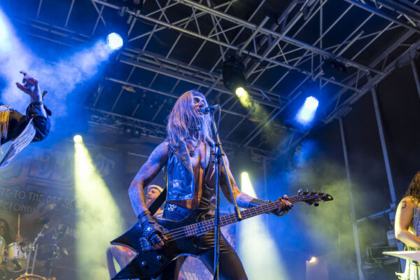 Bild vom Liveauftritt der Band Tragedy beim Summer Breeze 2025