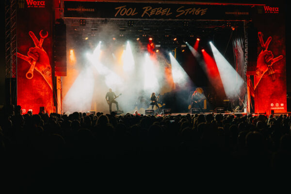 Bild vom Liveauftritt der Band Aephanemer beim Summer Breeze 2025
