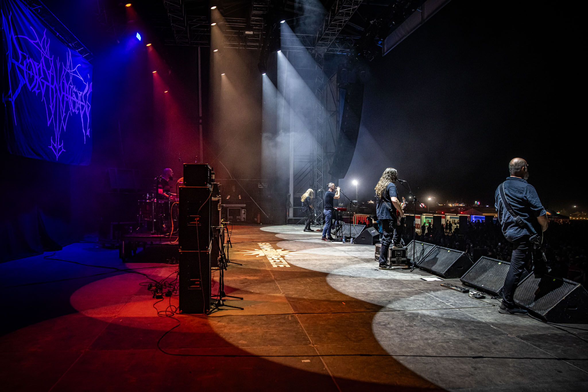 Bild vom Liveauftritt der Band Borknagar beim Summer Breeze 2025