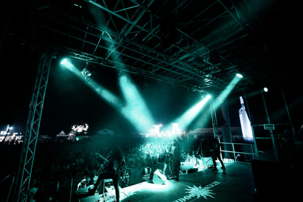 Bild vom Liveauftritt der Band Mawiza beim Summer Breeze 2025