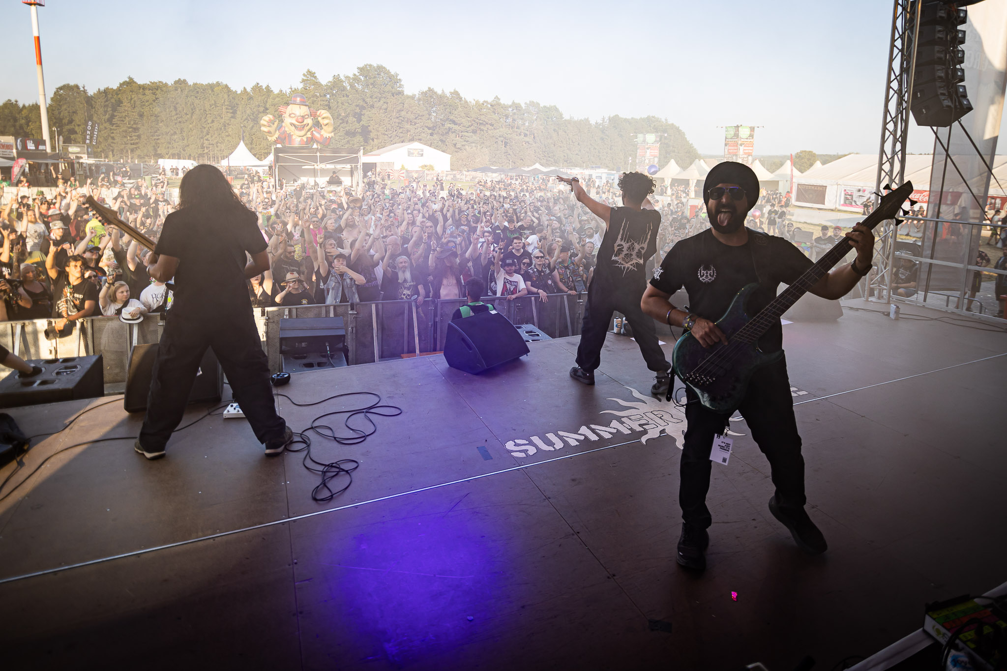 Bild vom Liveauftritt der Band Gutslit beim Summer Breeze 2025