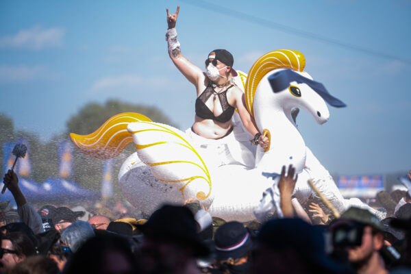 Bild vom Liveauftritt der Band Gutalax beim Summer Breeze 2025