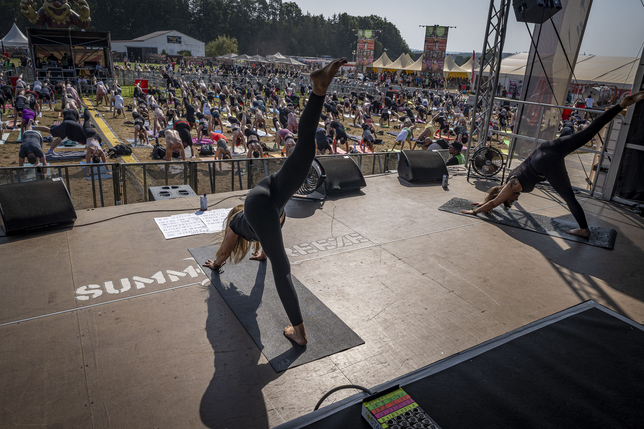 Bild vom Metal Yoga auf dem Summer Breeze 2025