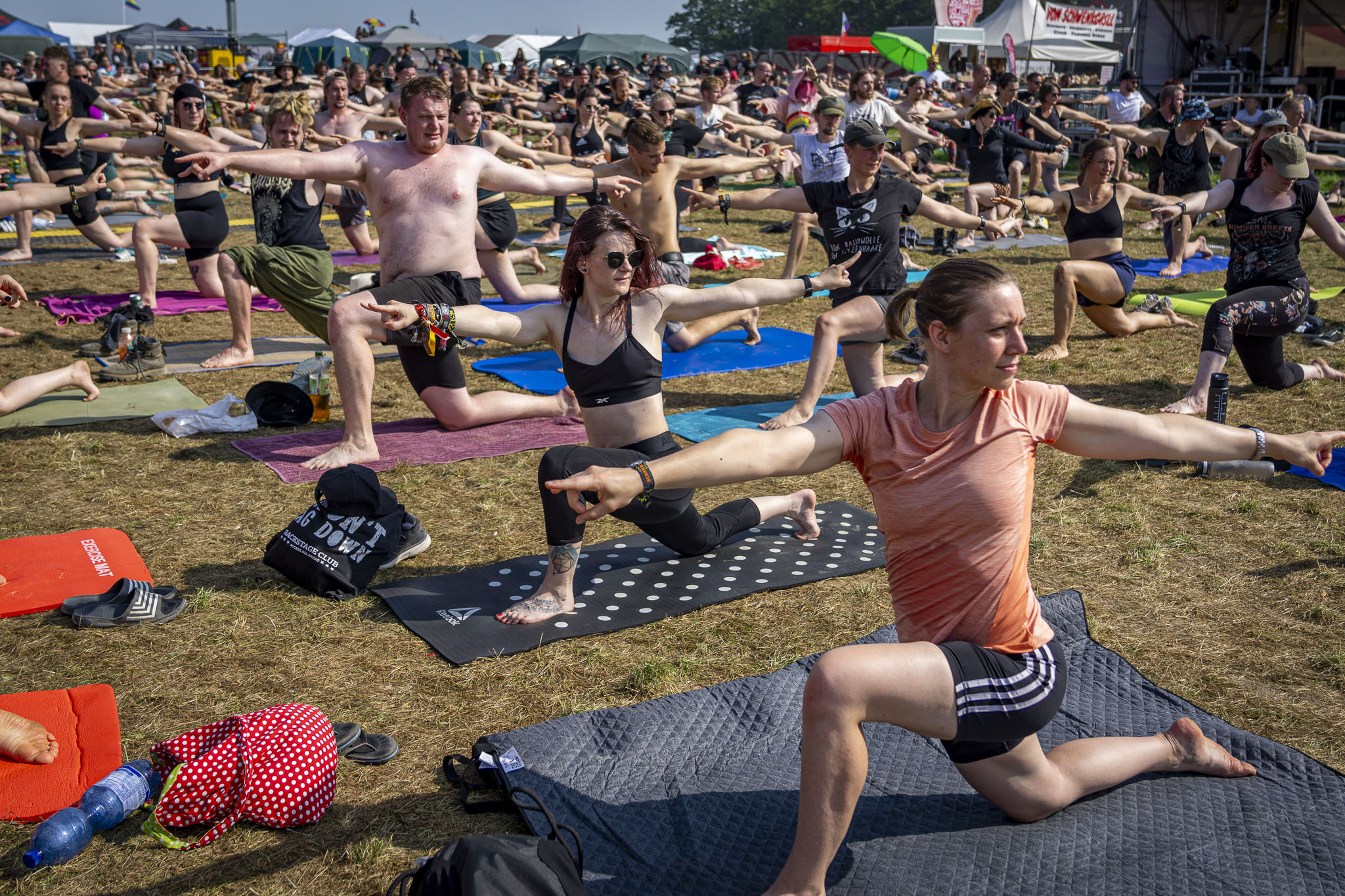 Bild vom Metal Yoga auf dem Summer Breeze 2025