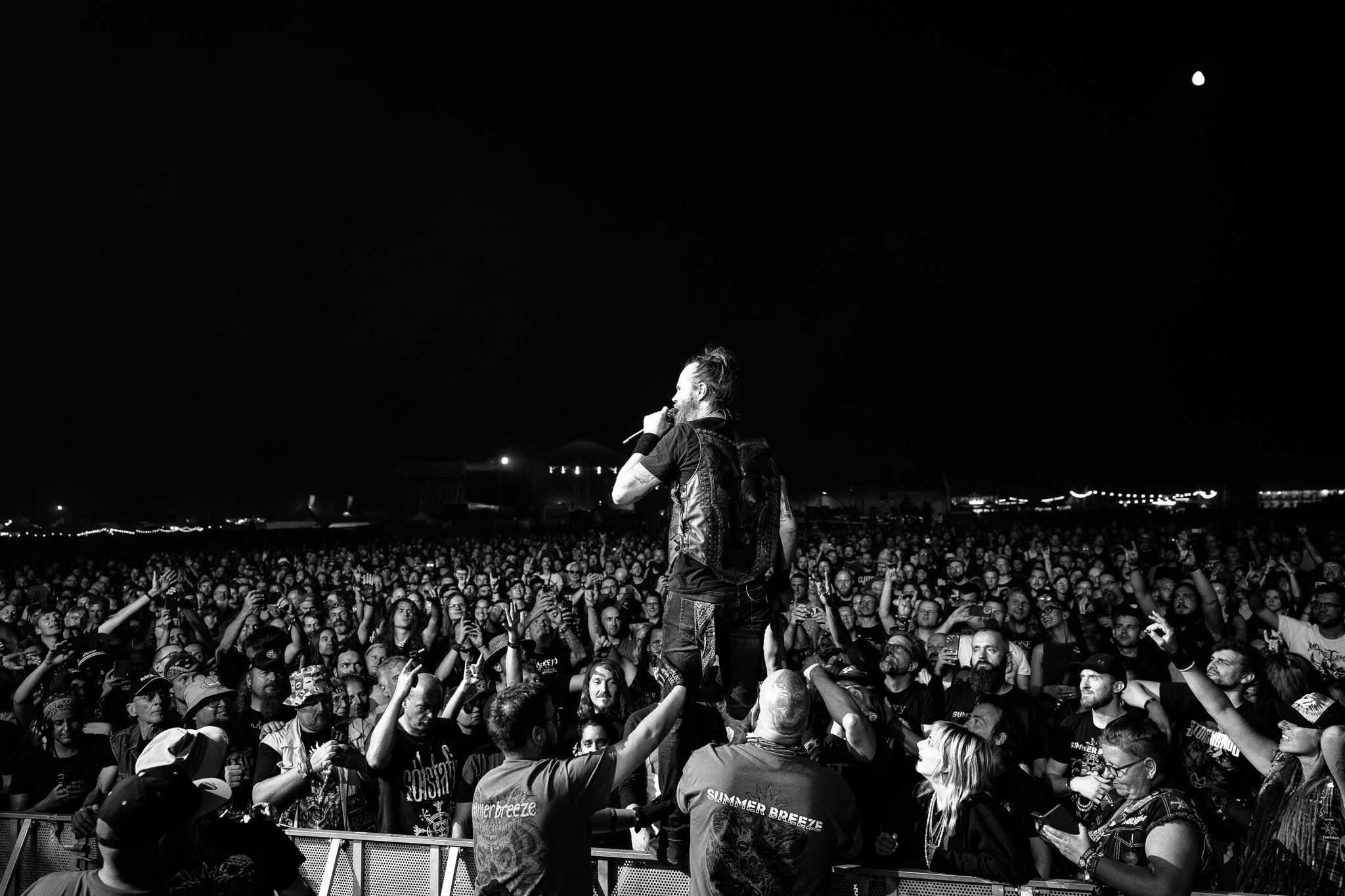 Bild vom Liveauftritt der Band Sólstafir beim Summer Breeze 2025