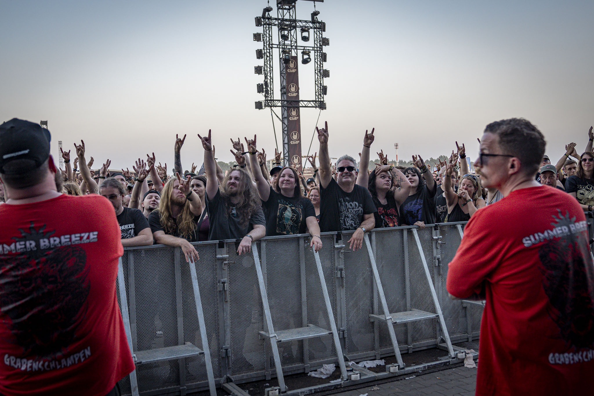 Bild vom Liveauftritt der Band The Halo Effect beim Summer Breeze 2025