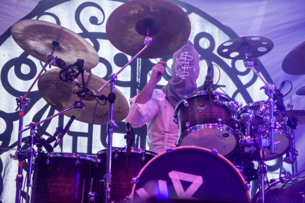 Bild vom Liveauftritt der Band VRTX beim Summer Breeze 2025