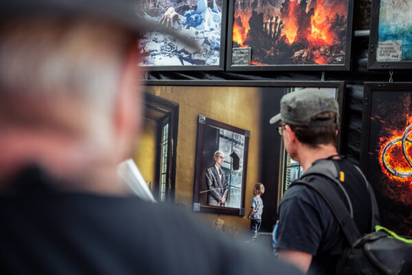 Impressionen der Artwork Exhibition beim Summer Breeze 2025