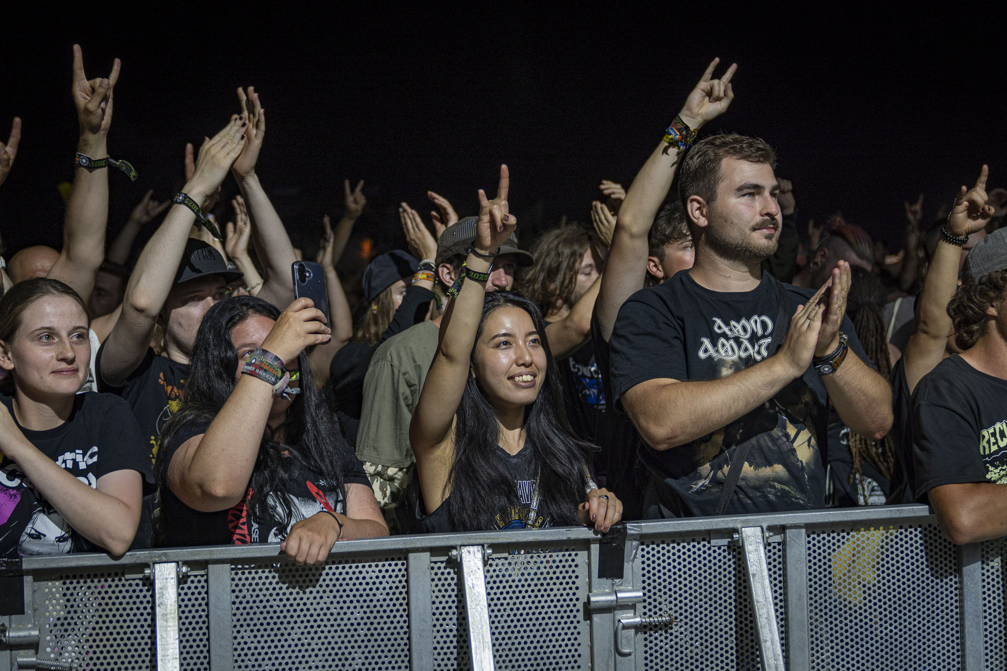 Bild vom Liveauftritt der Band Coldrain beim Summer Breeze 2025