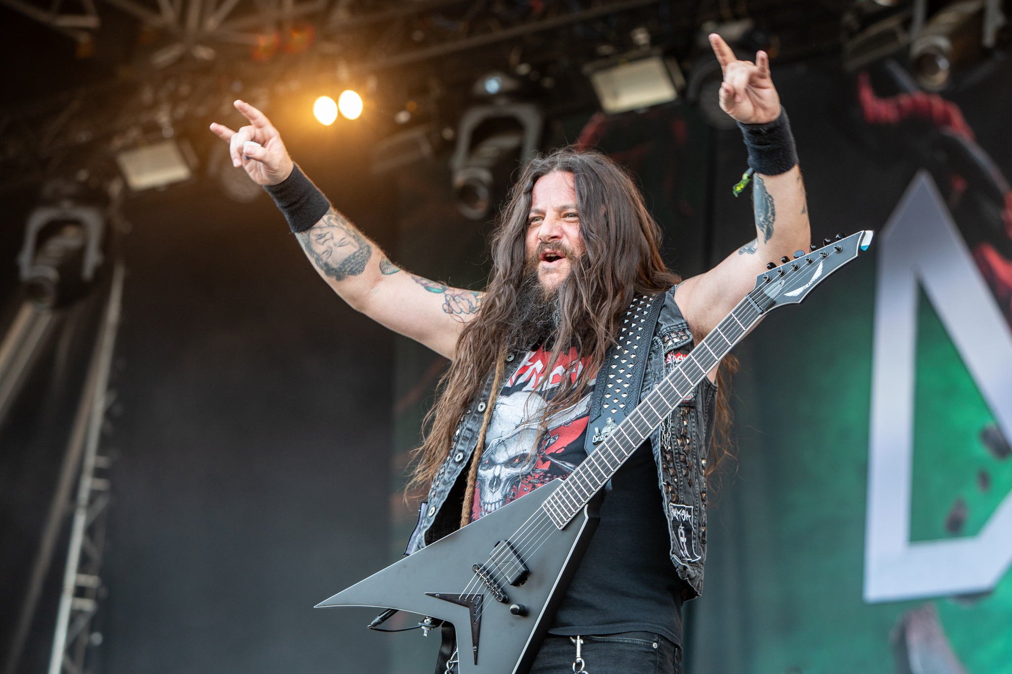 Bild vom Liveauftritt der Band Destruction beim Summer Breeze 2025