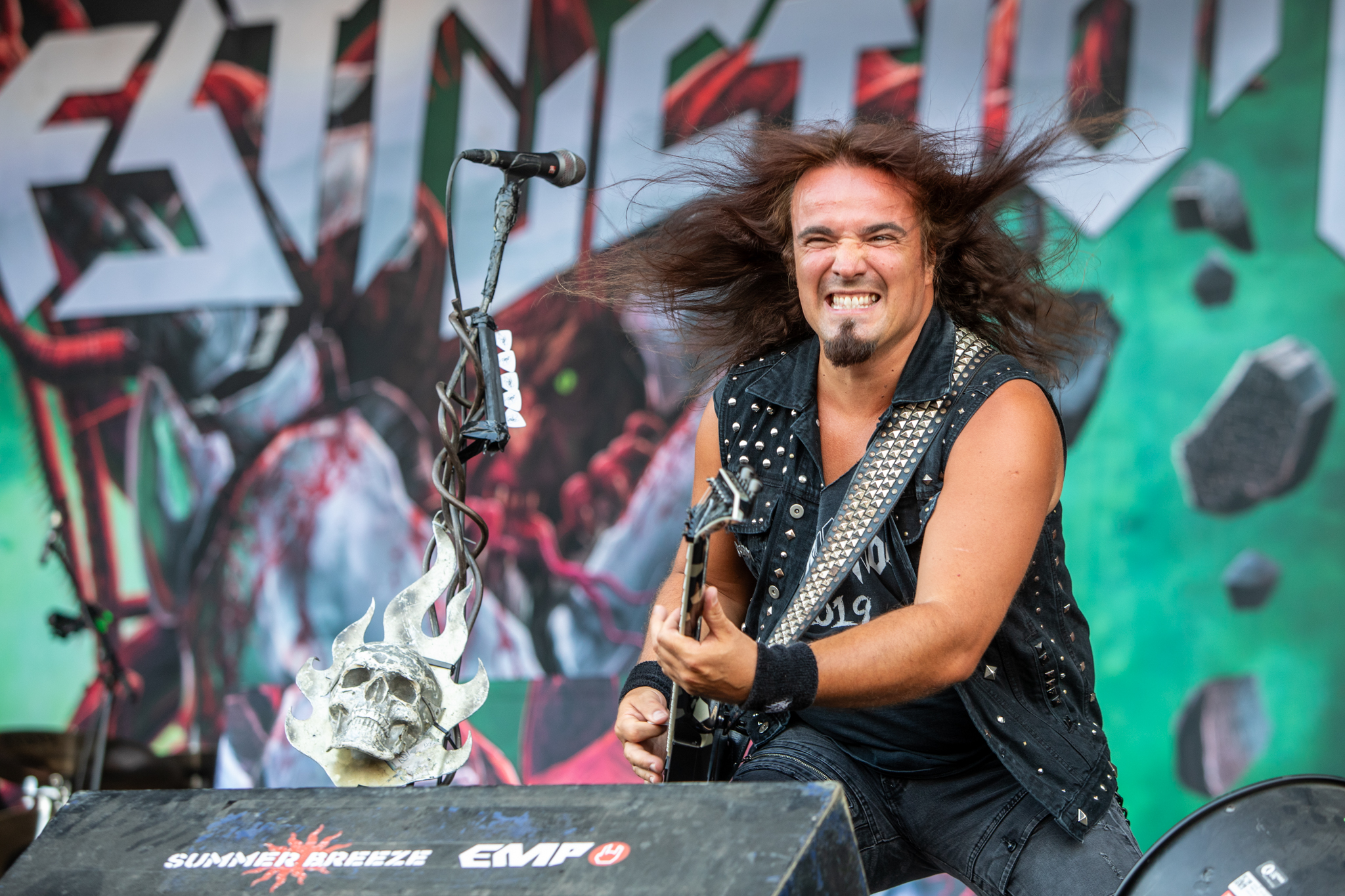 Bild vom Liveauftritt der Band Destruction beim Summer Breeze 2025