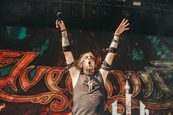 Bild vom Liveauftritt der Band Elvenking beim Summer Breeze 2025