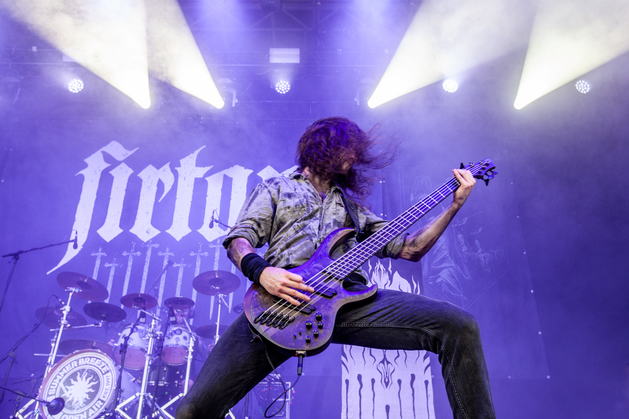 Bild vom Liveauftritt der Band Firtan beim Summer Breeze 2025