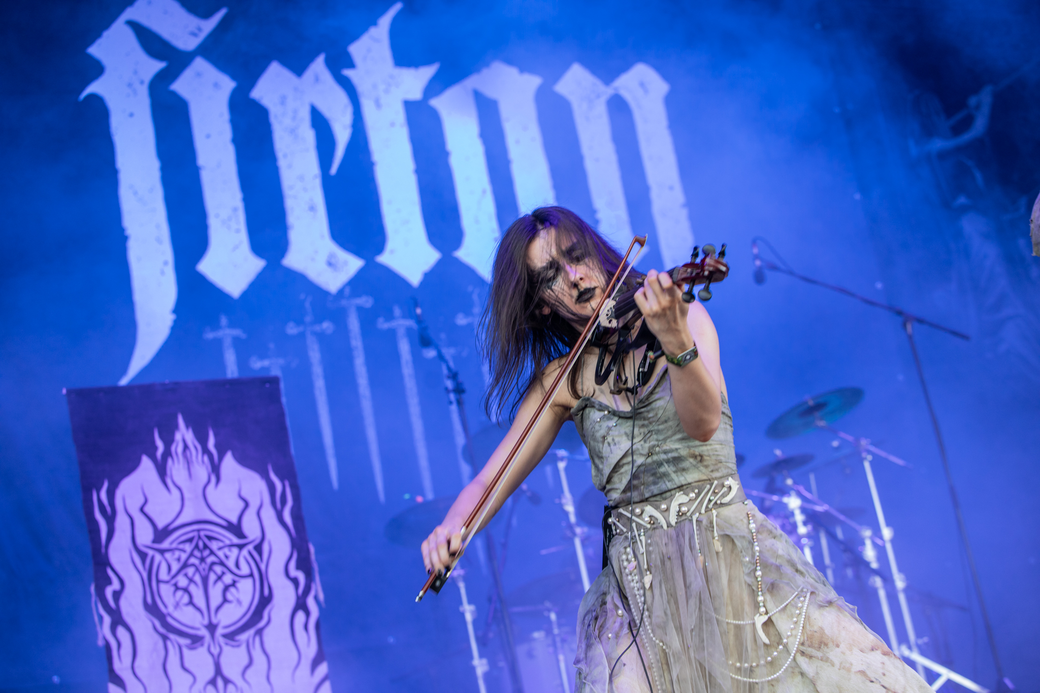 Bild vom Liveauftritt der Band Firtan beim Summer Breeze 2025