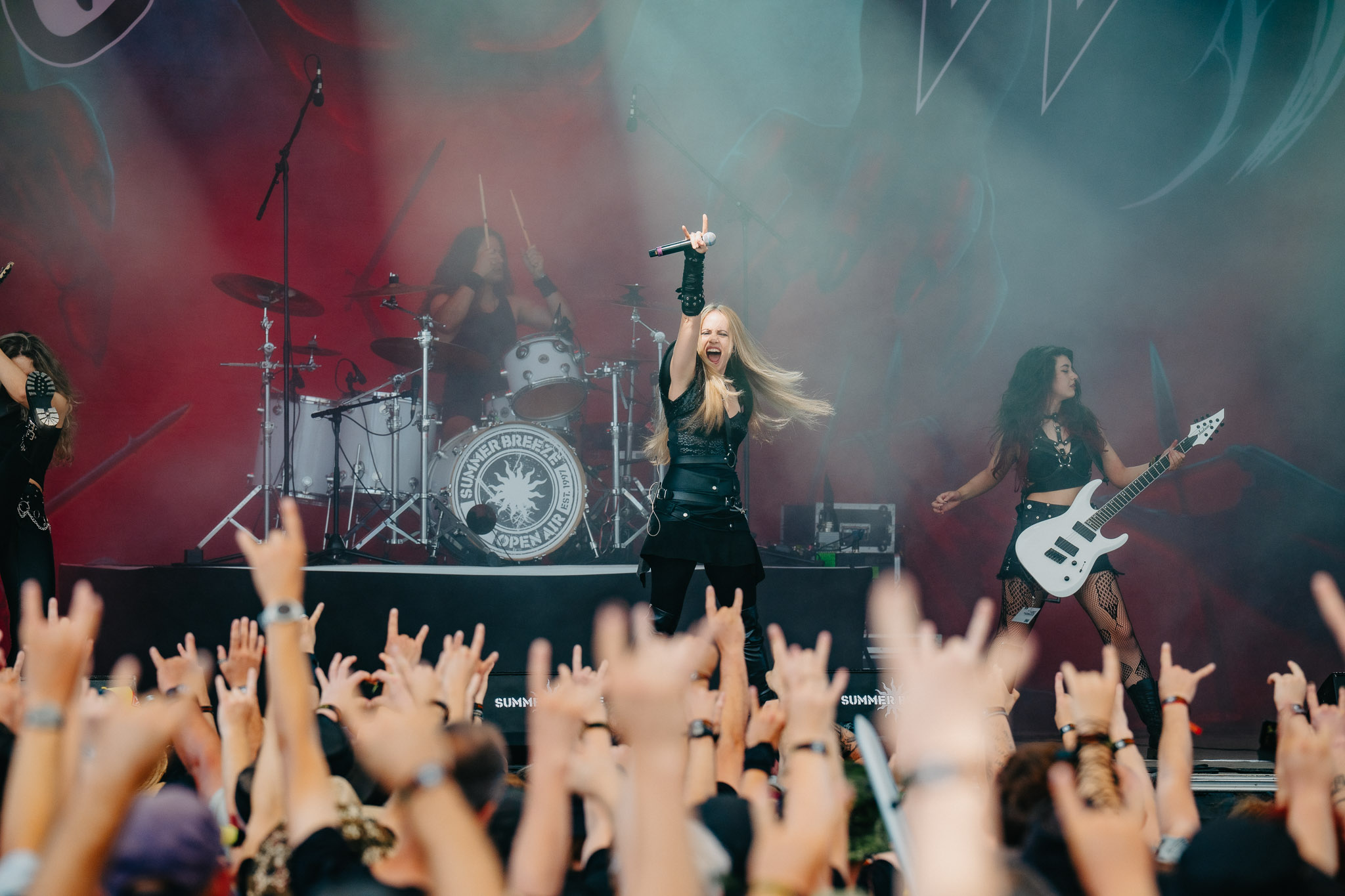 Bild vom Liveauftritt der Band Frozen Crown beim Summer Breeze 2025