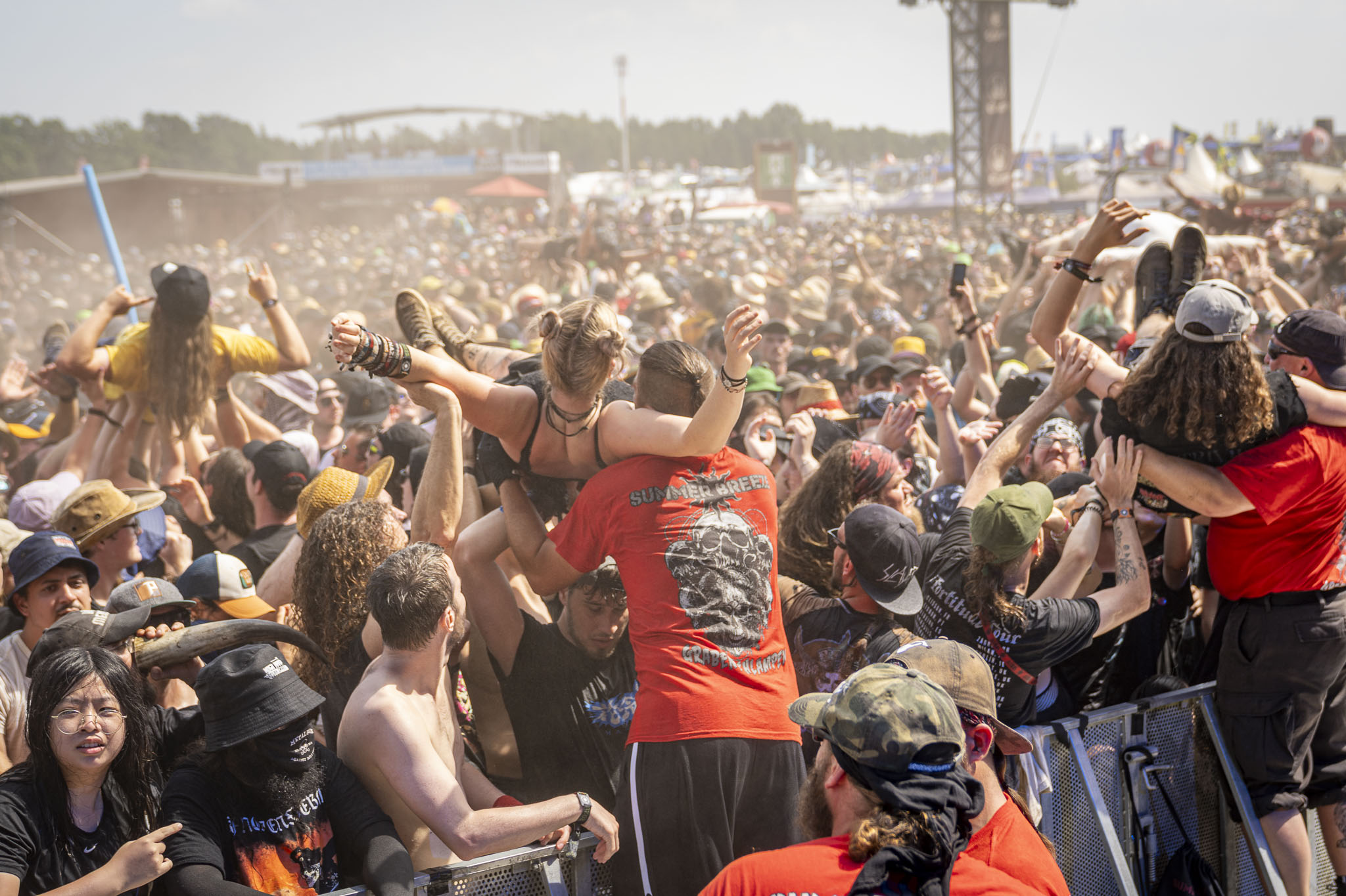 Bild vom Liveauftritt der Band Hanabie. beim Summer Breeze