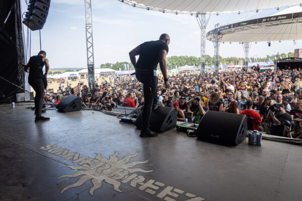 Bild vom Liveauftritt der Band Hideous Divinity beim Summer Breeze 2025