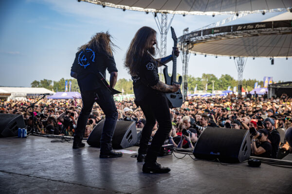 Bild vom Liveauftritt der Band Hiraes beim Summer Breeze 2025