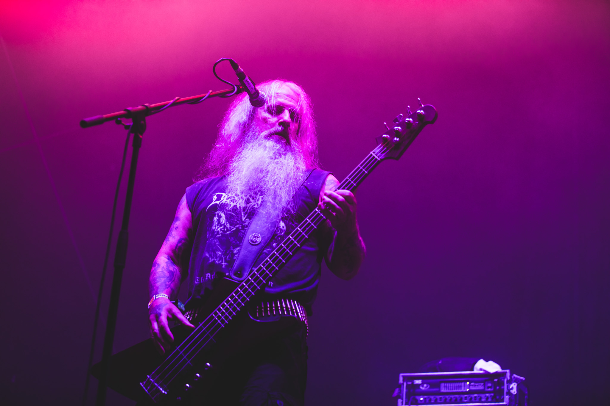 Bild vom Liveauftritt der Band Master beim Summer Breeze 2025