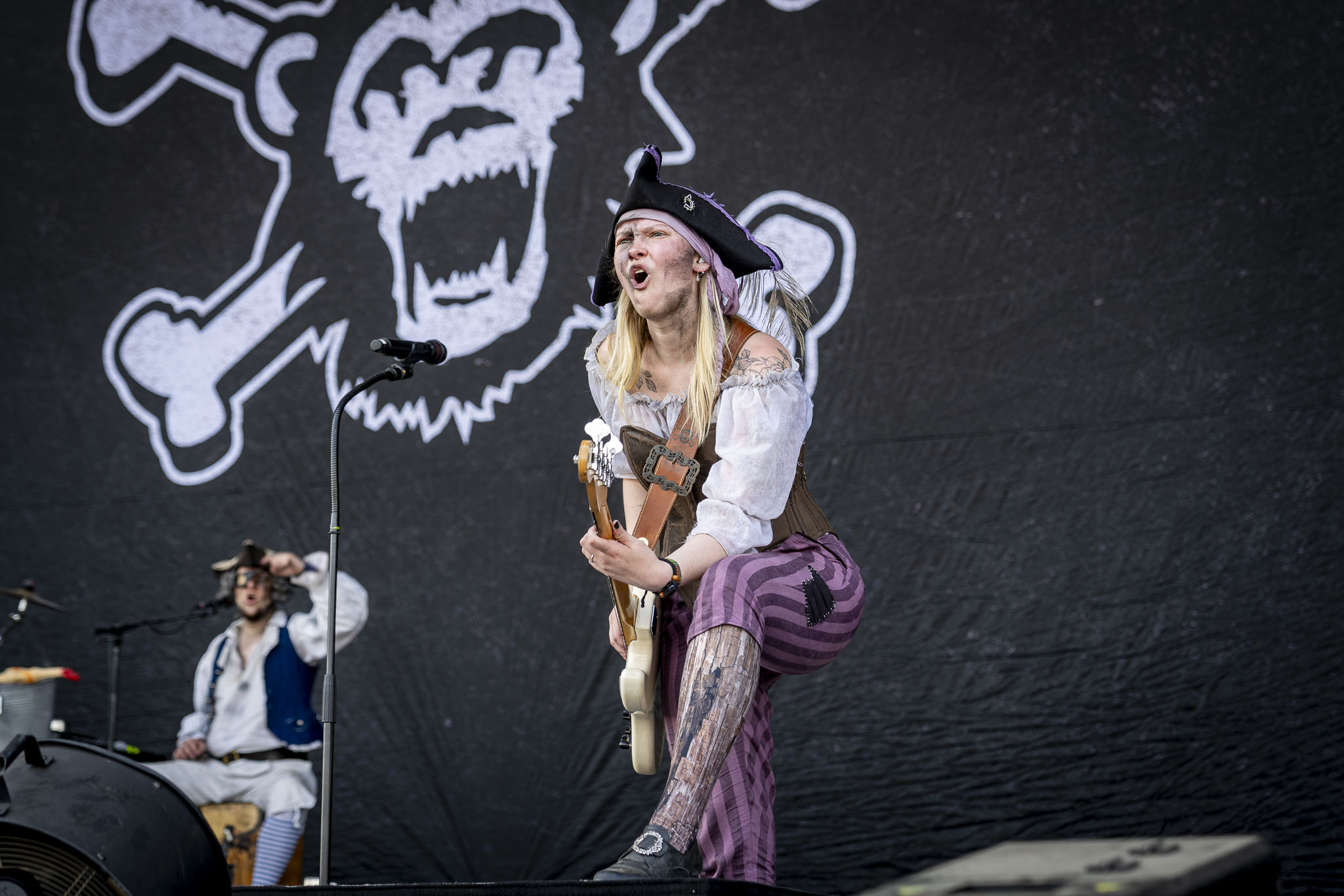 Bild vom Liveauftritt der Band Mr. Hurley & die Pulveraffen beim Summer Breeze 2025