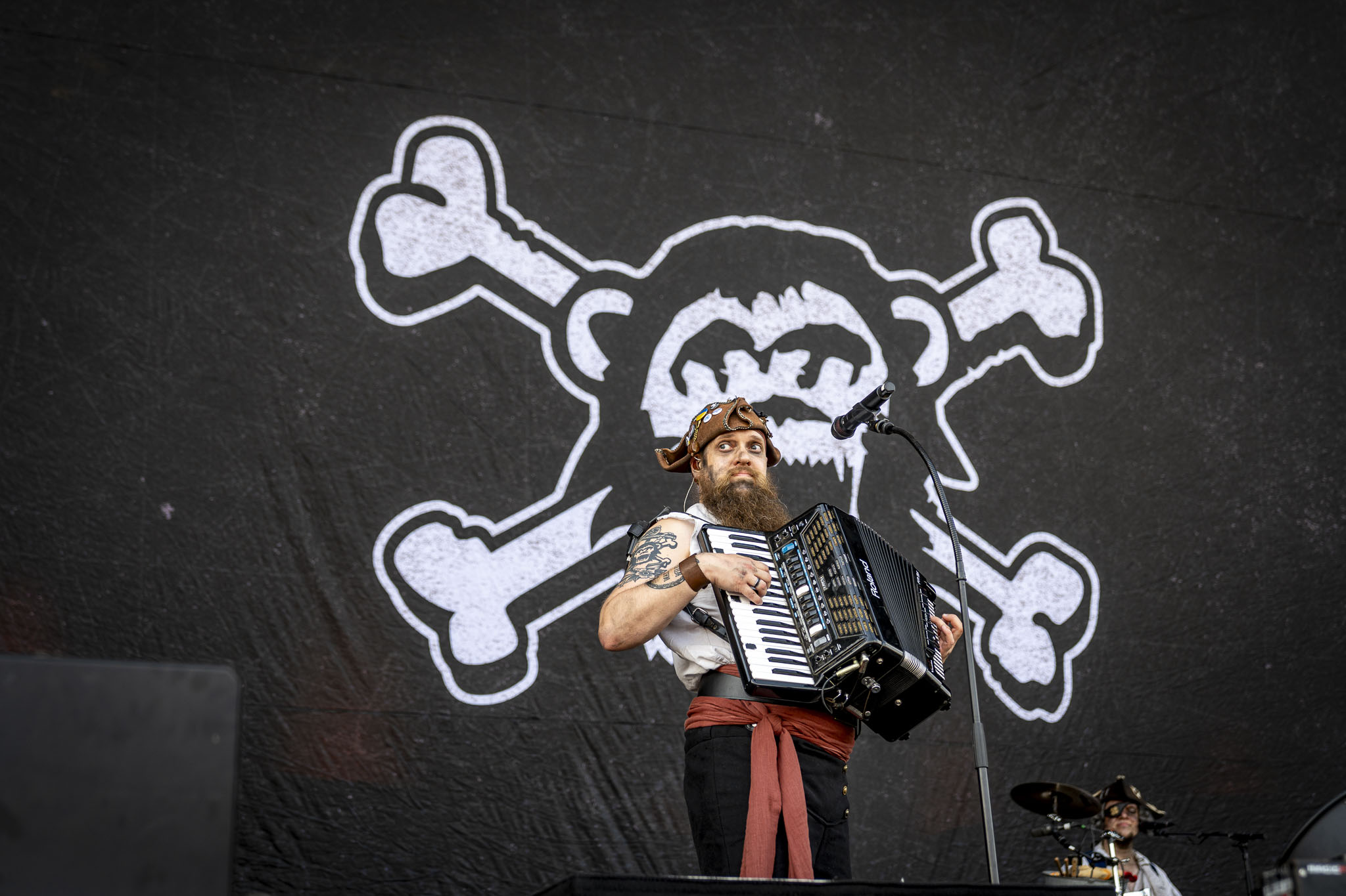 Bild vom Liveauftritt der Band Mr. Hurley & die Pulveraffen beim Summer Breeze 2025