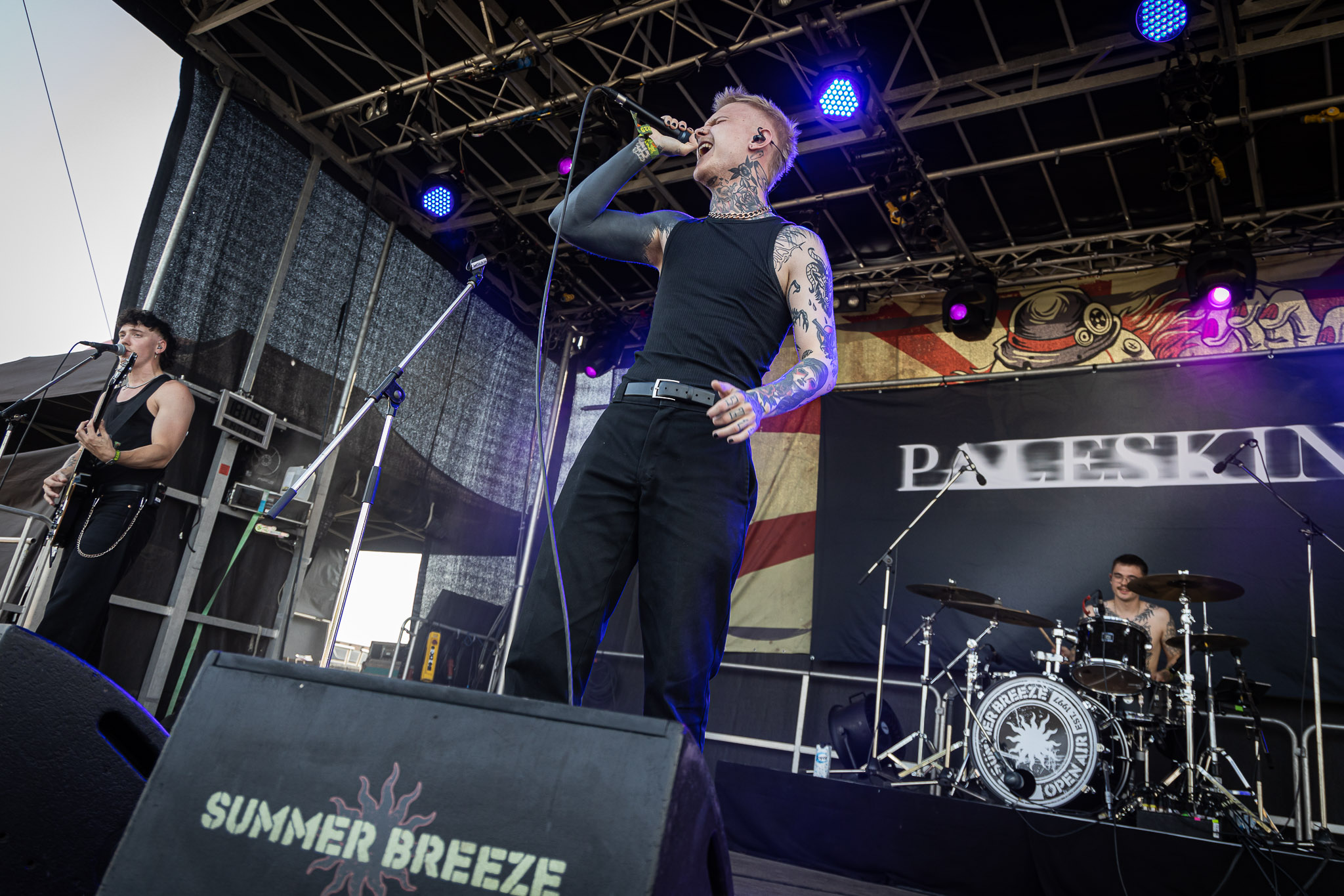 Bild vom Liveauftritt der Band Paleskin beim Summer Breeze 2025