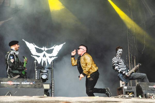 Bild vom Liveauftritt der Band Schattenmann beim Summer Breeze 2025