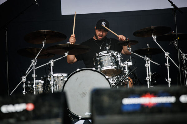 Bild vom Liveauftritt der Band Adept beim Summer Breeze 2025