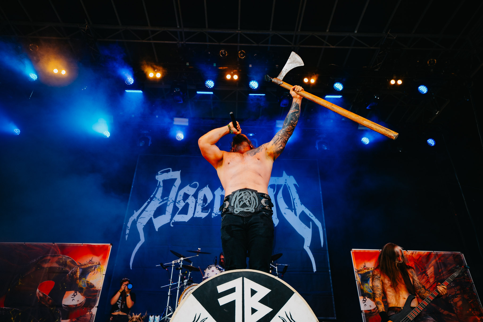 Bild vom Liveauftritt der Band Asenblut beim Summer Breeze 2025