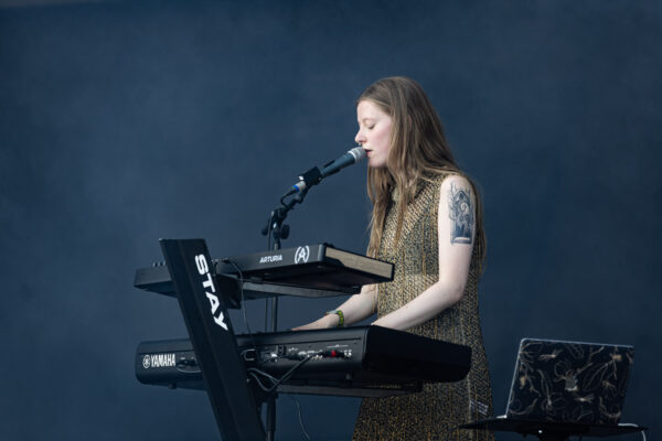 Bild vom Liveauftritt der Band Charlotte Wessels beim Summer Breeze 2025