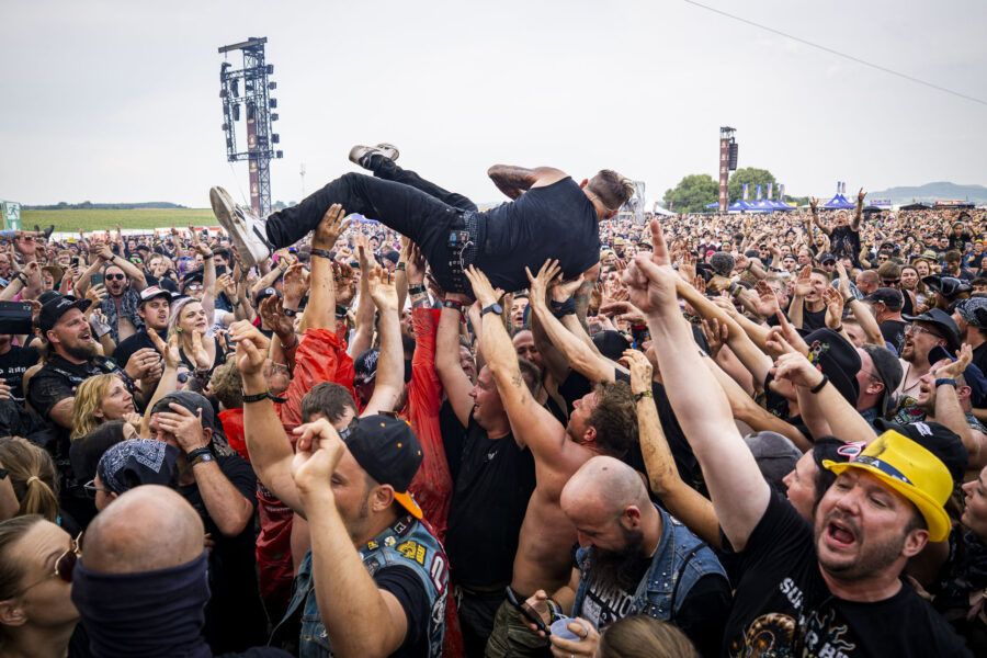 Bild vom Liveauftritt der Band Donots beim Summer Breeze 2025
