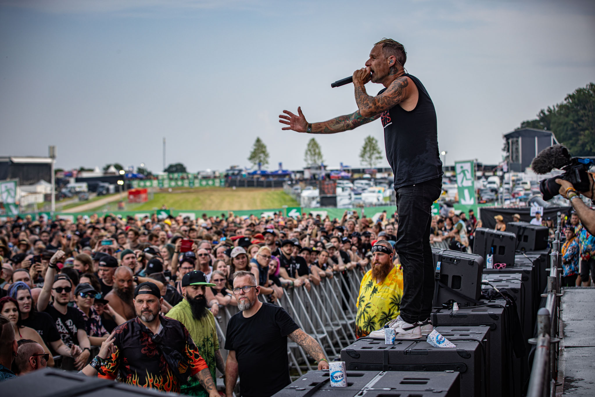 Bild vom Liveauftritt der Band Donots beim Summer Breeze 2025