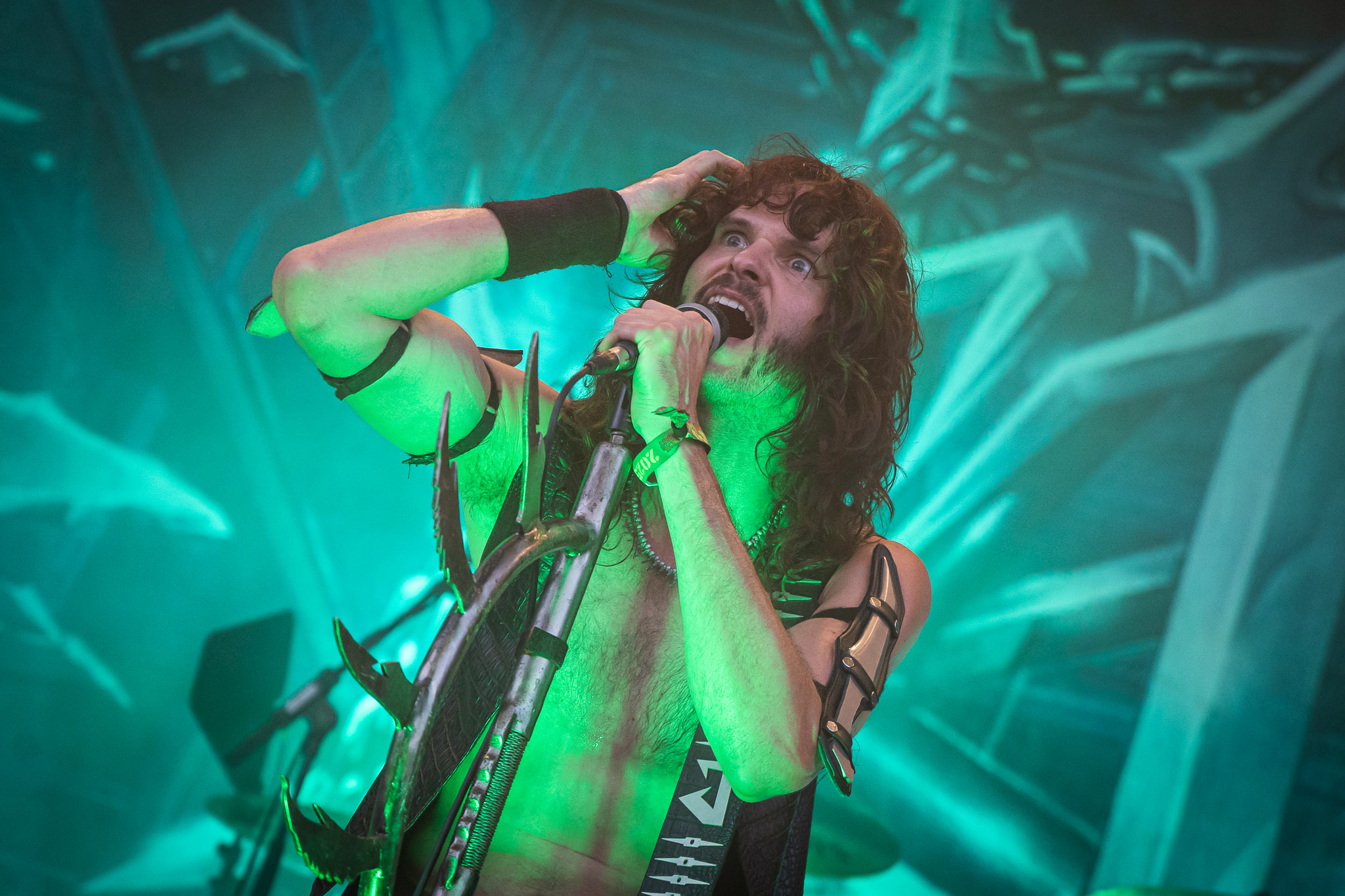 Bild vom Liveauftritt der Band Evil Invaders beim Summer Breeze 2025