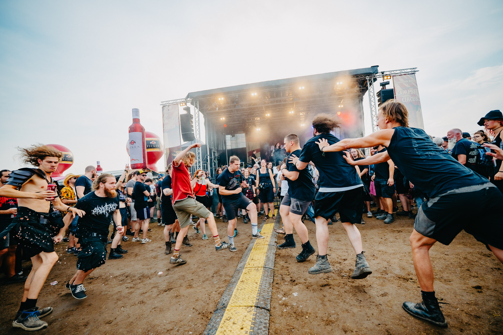 Bild vom Liveauftritt der Band Impvlse beim Summer Breeze 2025