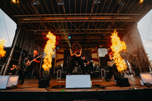 Bild vom Liveauftritt der Band Impvlse beim Summer Breeze 2025