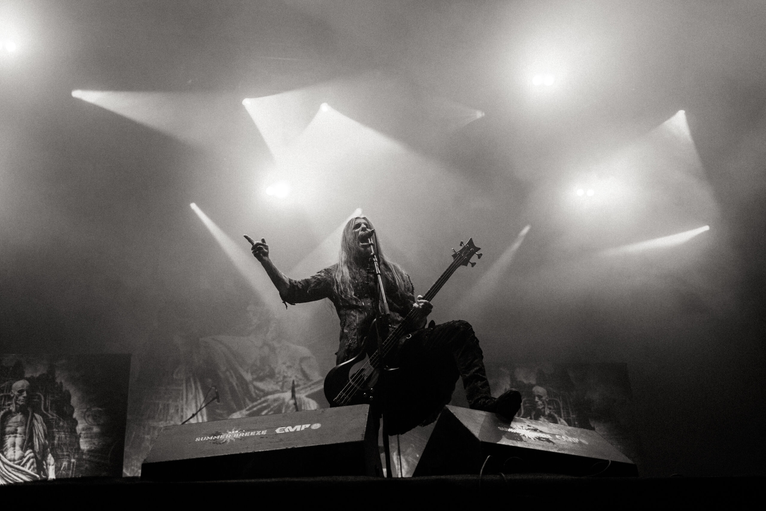 Bild vom Liveauftritt der Band Septicflesh beim Summer Breeze 2025