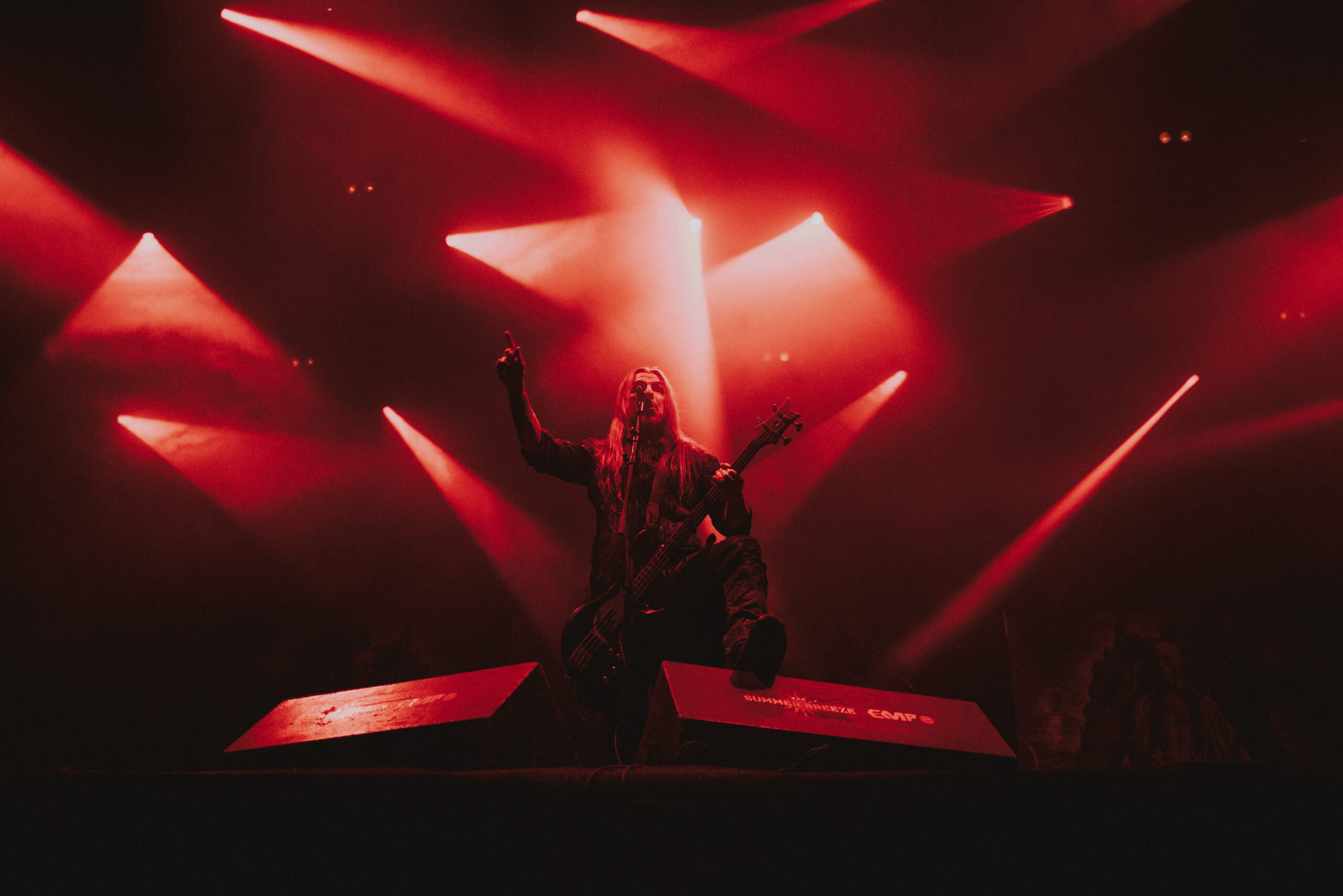 Bild vom Liveauftritt der Band Septicflesh beim Summer Breeze 2025